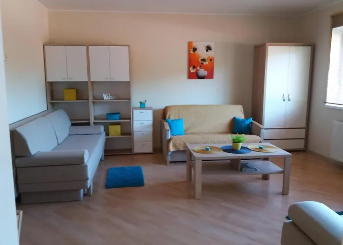Lola Vendeghaz Apartment