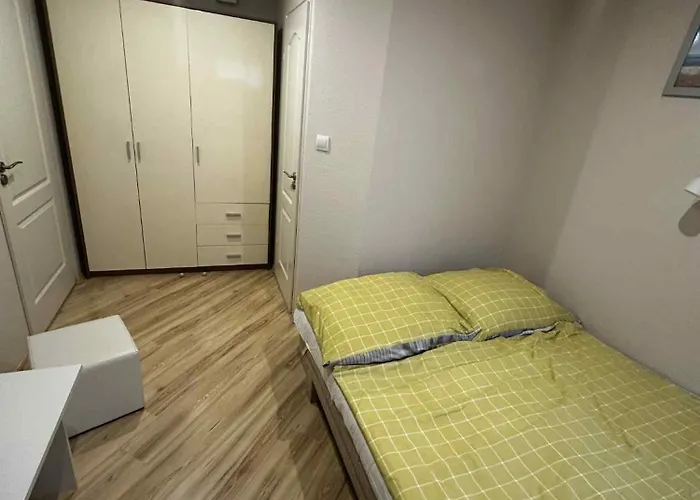 Lola Vendeghaz Apartment Siofok